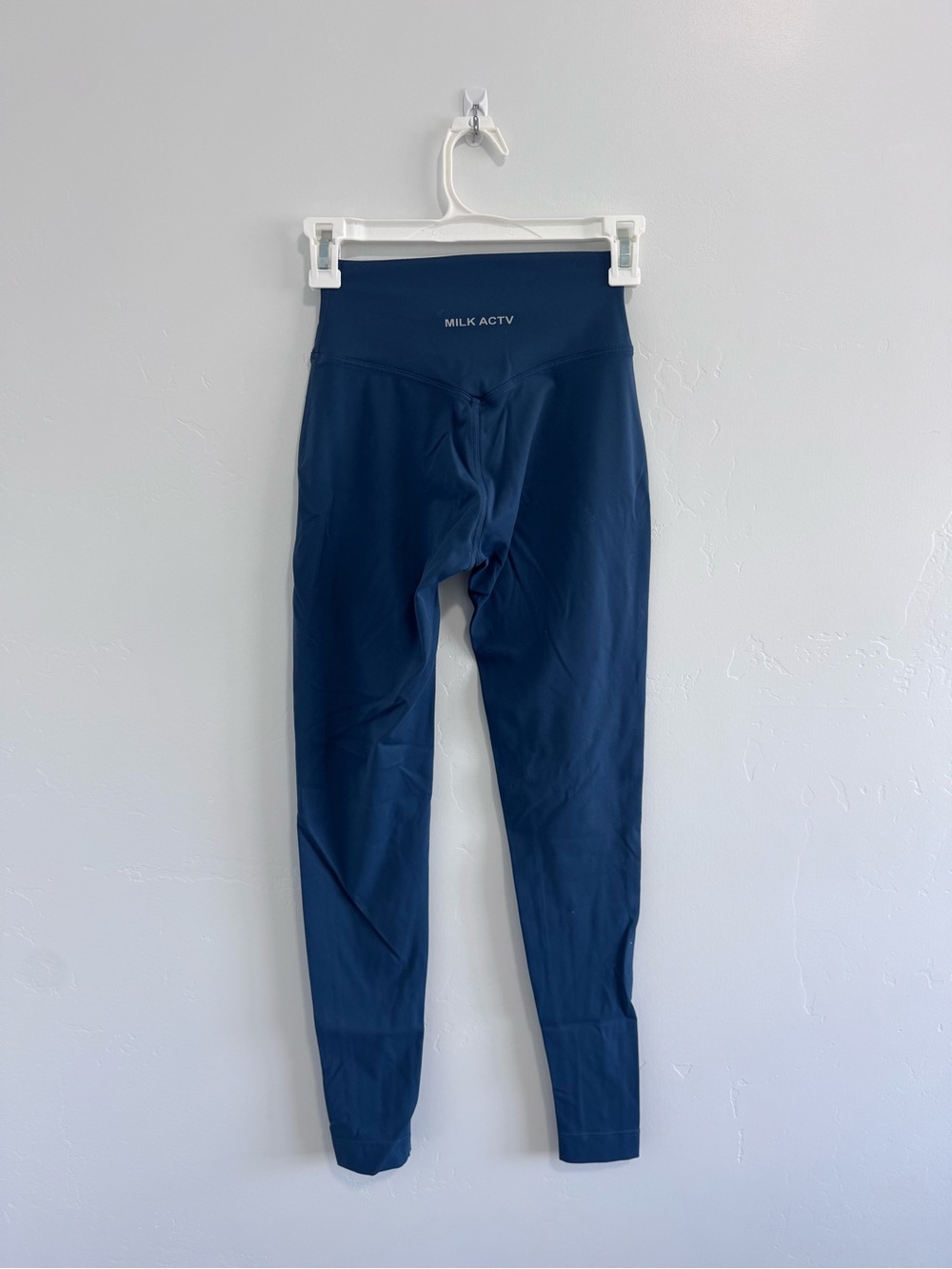 Milk Activ seamless leggings blue small